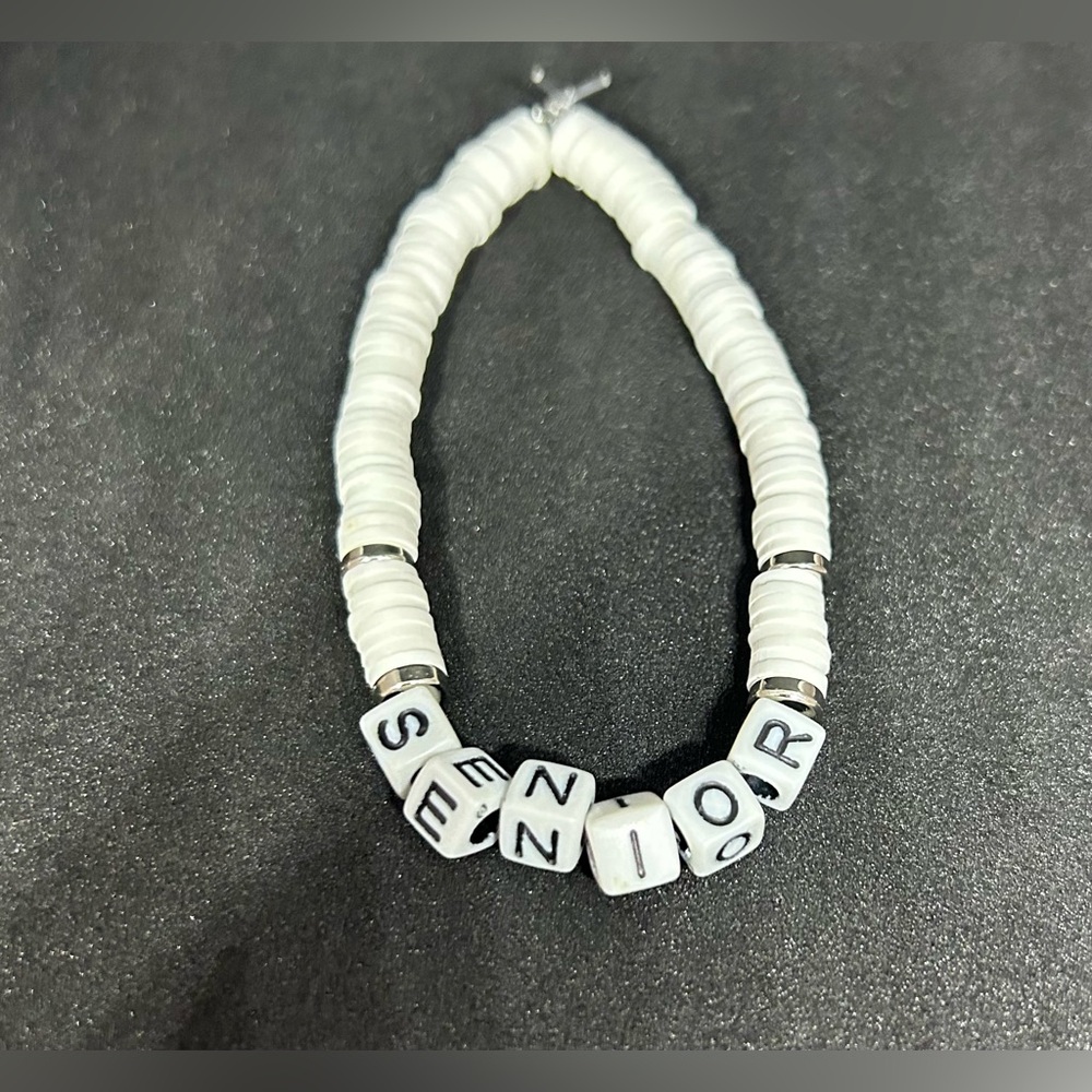 Senior (High School) Heishi Bracelet - Picture 4 of 8